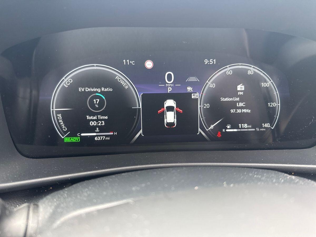 Used Toyota C-HR 2025 for sale - 78170130: Photo 16