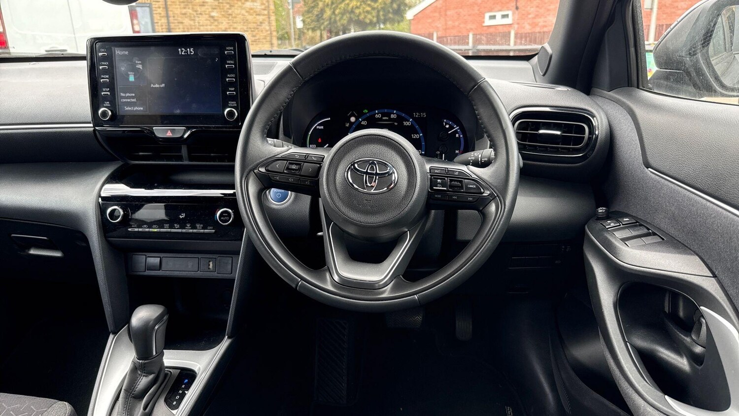 Used Toyota Yaris Cross 2024 for sale - 78170403: Photo 12