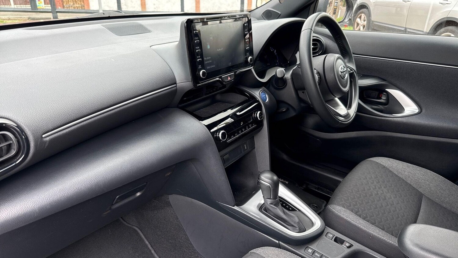 Used Toyota Yaris Cross 2024 for sale - 78170403: Photo 15