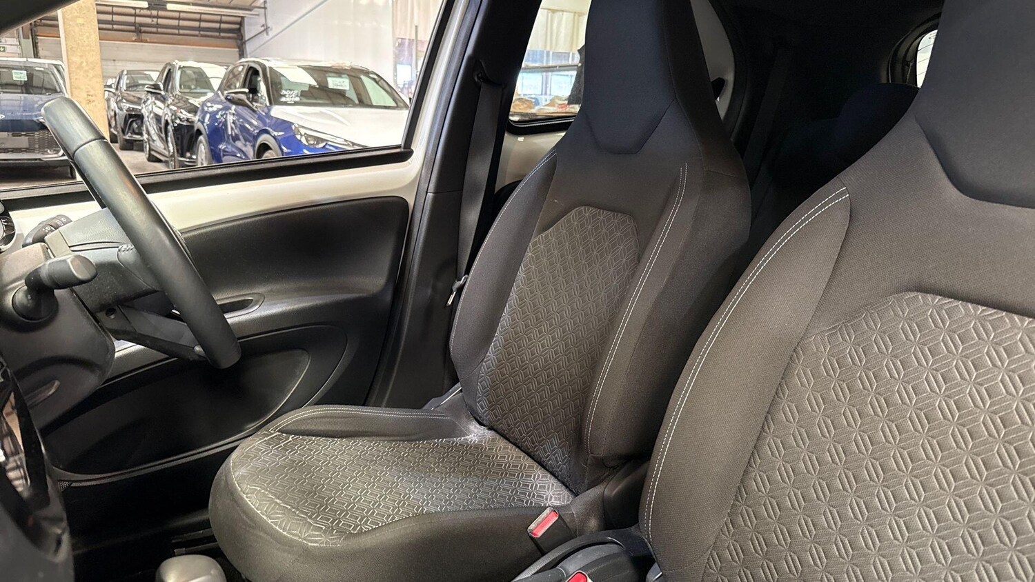 Used Toyota Aygo X 2023 for sale - 78170417: Photo 16