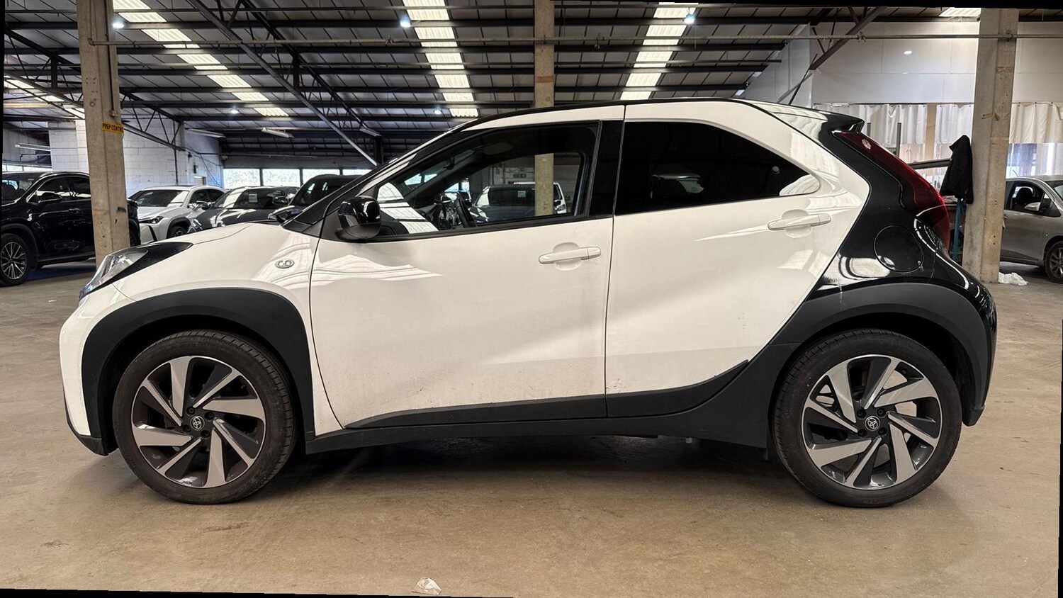 Used Toyota Aygo X 2023 for sale - 78170417: Photo 6