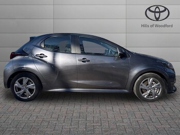 Used Toyota Yaris 2024 for sale - 78260577: Photo