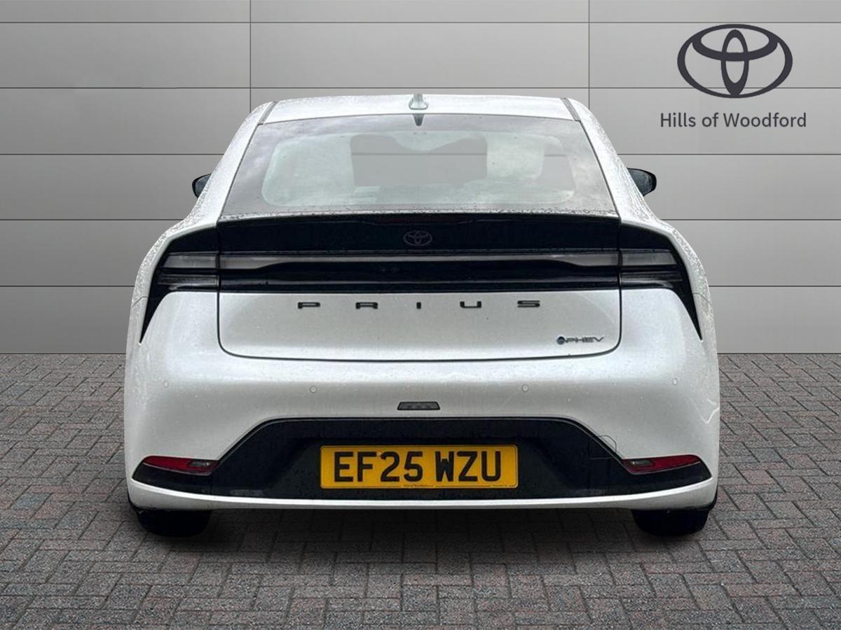 Used Toyota Prius 2025 for sale - 78170477: Photo 6