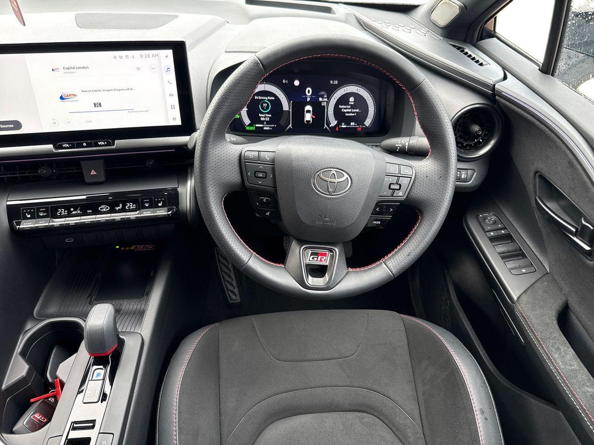 Used Toyota C-HR 2025 for sale - 78170709: Photo 14