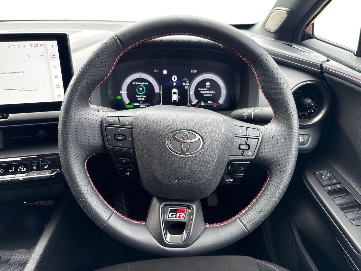 Used Toyota C-HR 2025 for sale - 78170709: Photo 15