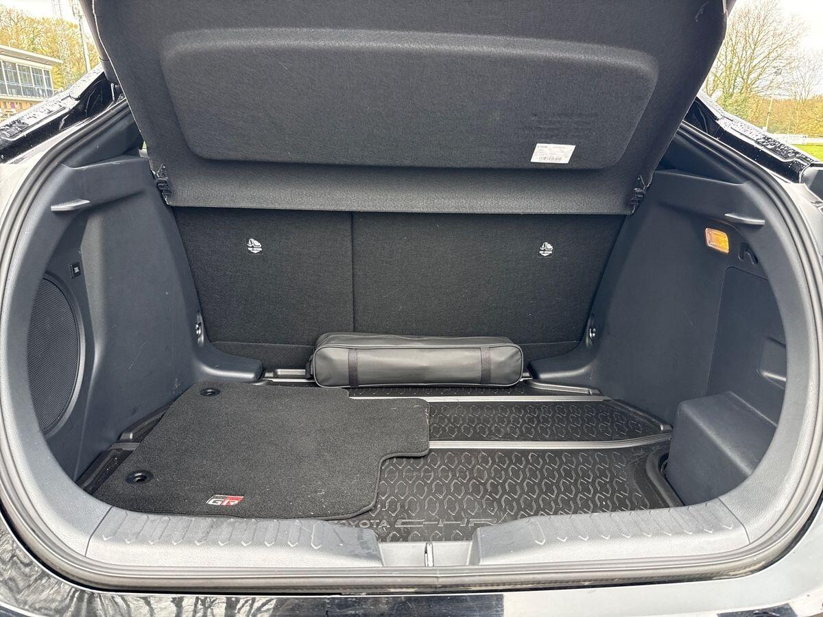 Used Toyota C-HR 2025 for sale - 78170709: Photo 20