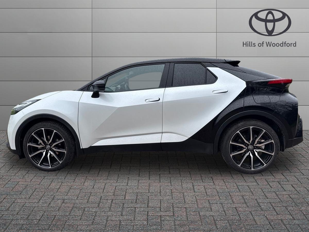 Used Toyota C-HR 2025 for sale - 78170709: Photo 8