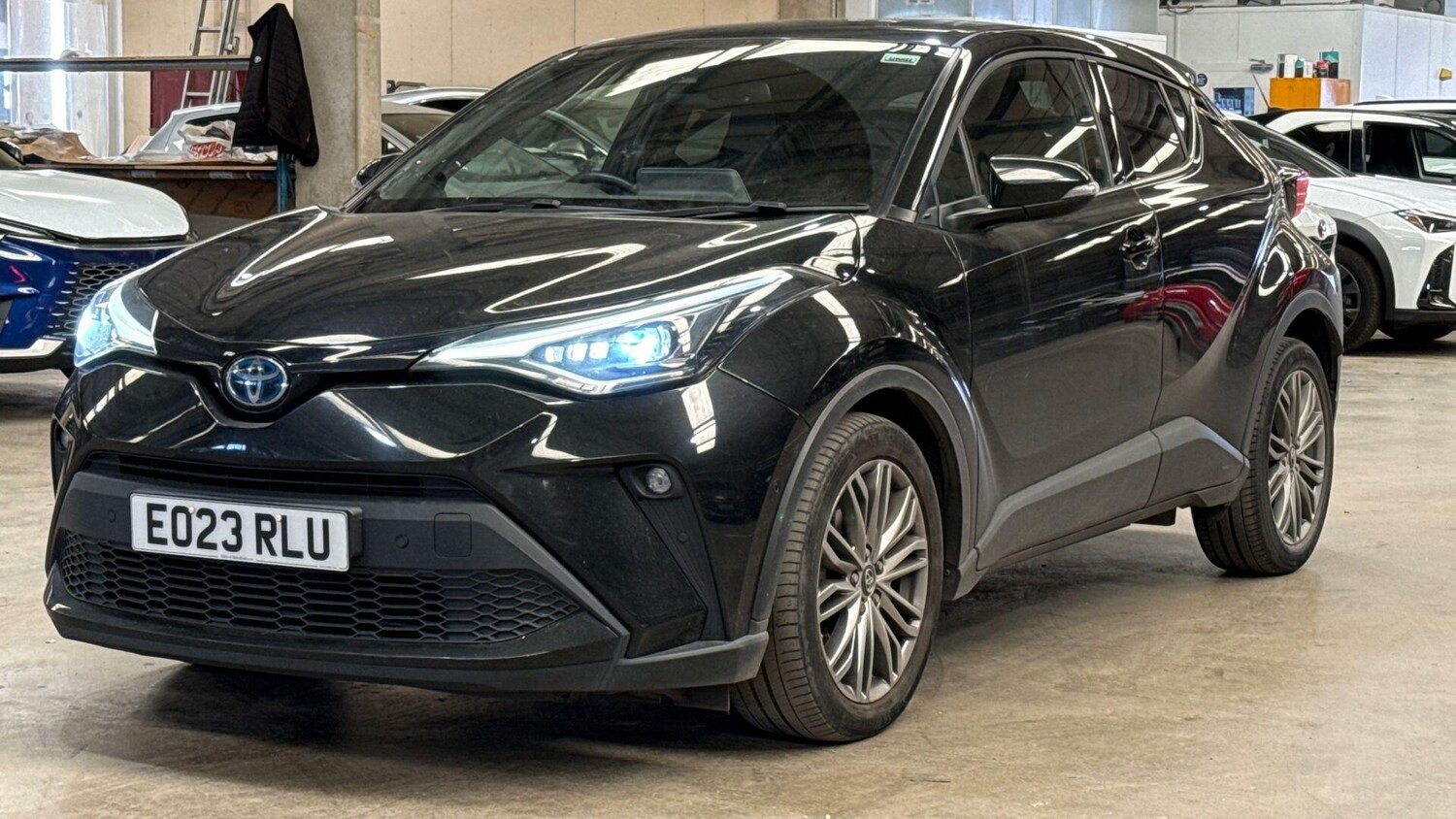 Used Toyota C-HR 2023 for sale - 78170494: Photo 7