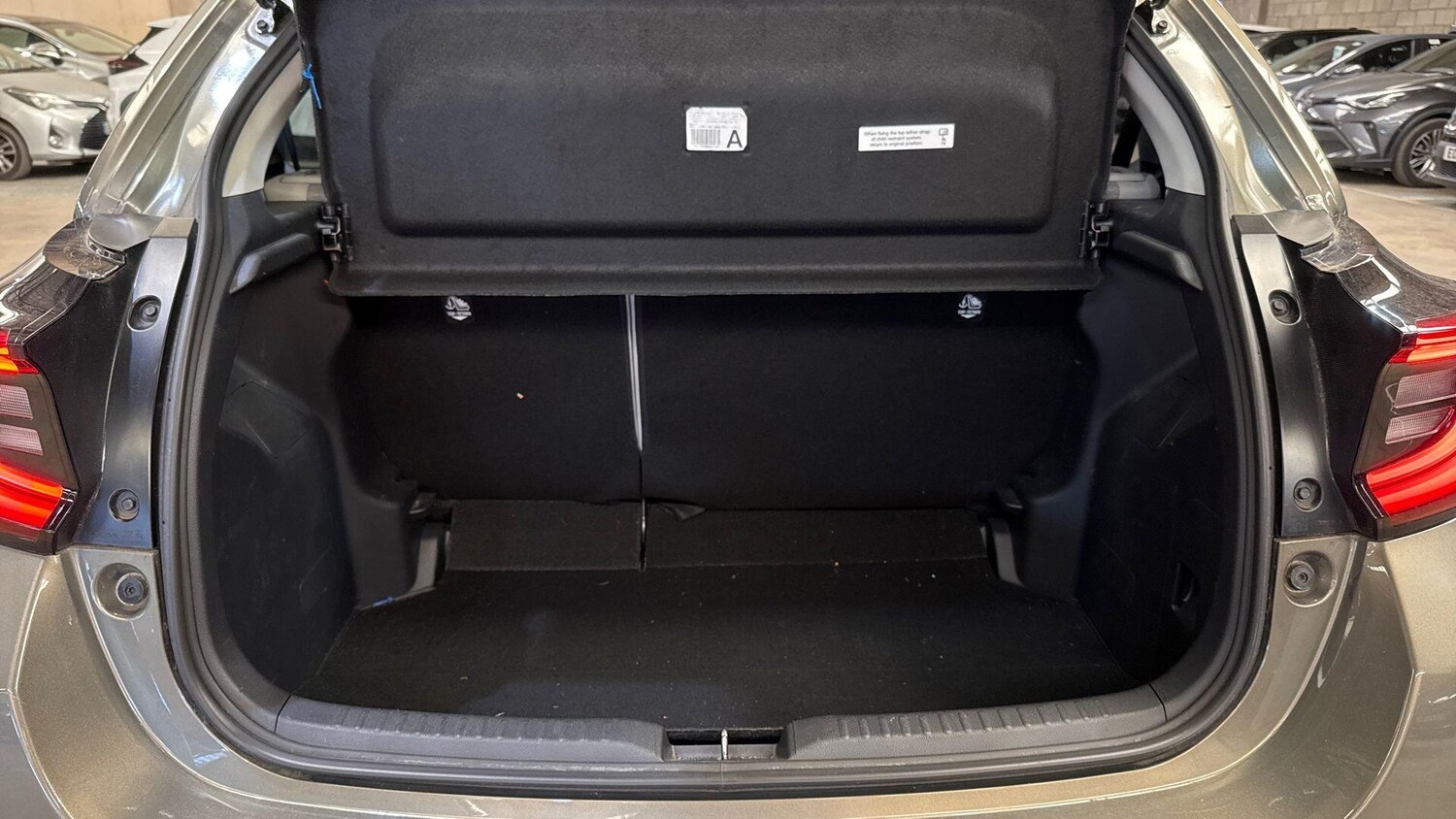 Used Toyota Yaris 2022 for sale - 78171084: Photo 18