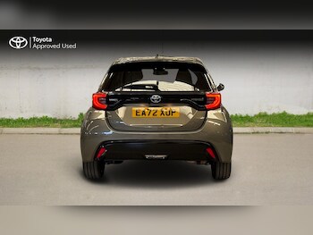 Used Toyota Yaris 2022 for sale - 78171084: Photo