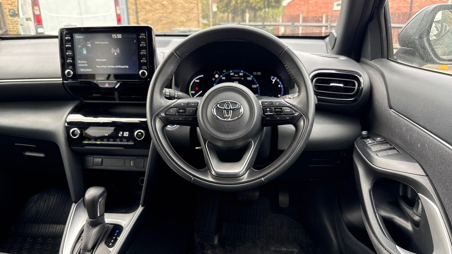 Used Toyota Yaris Cross 2024 for sale - 78171150: Photo 12