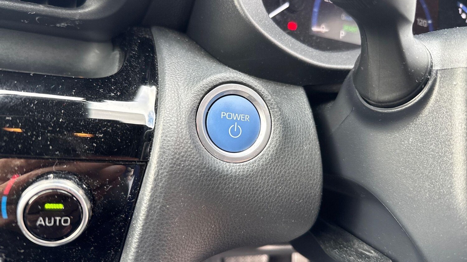 Used Toyota Yaris Cross 2024 for sale - 78171150: Photo 24