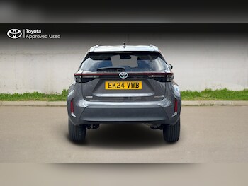 Used Toyota Yaris Cross 2024 for sale - 78171150: Photo