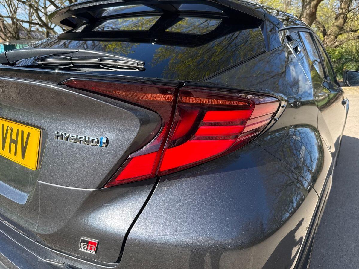 Used Toyota C-HR 2023 for sale - 78170589: Photo 25