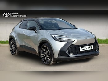 Used Toyota C-HR 2025 for sale - 78601102: Photo