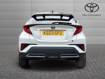 Used Toyota C-HR 2023 for sale - 78260314: Photo