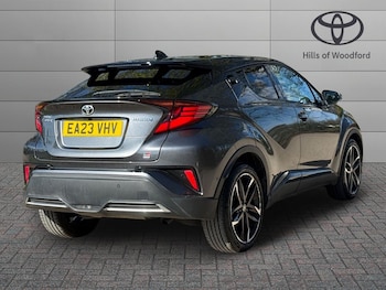 Used Toyota C-HR 2023 for sale - 78335294: Photo