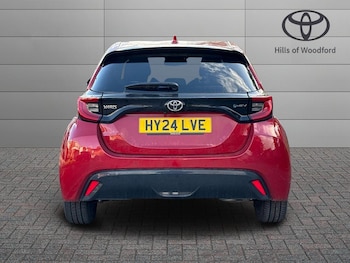 Used Toyota Yaris 2024 for sale - 78260031: Photo