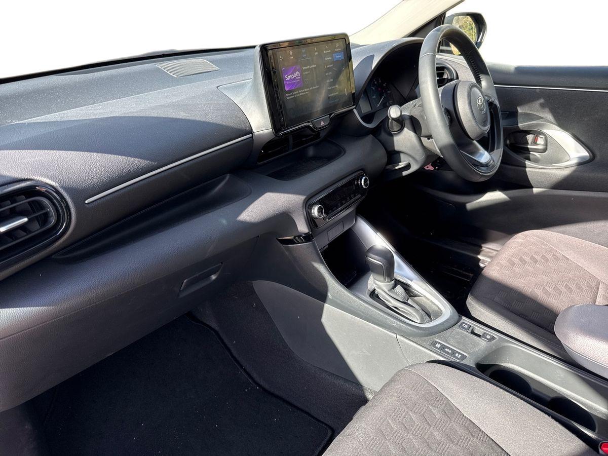 Used Toyota Yaris 2024 for sale - 78170081: Photo 17