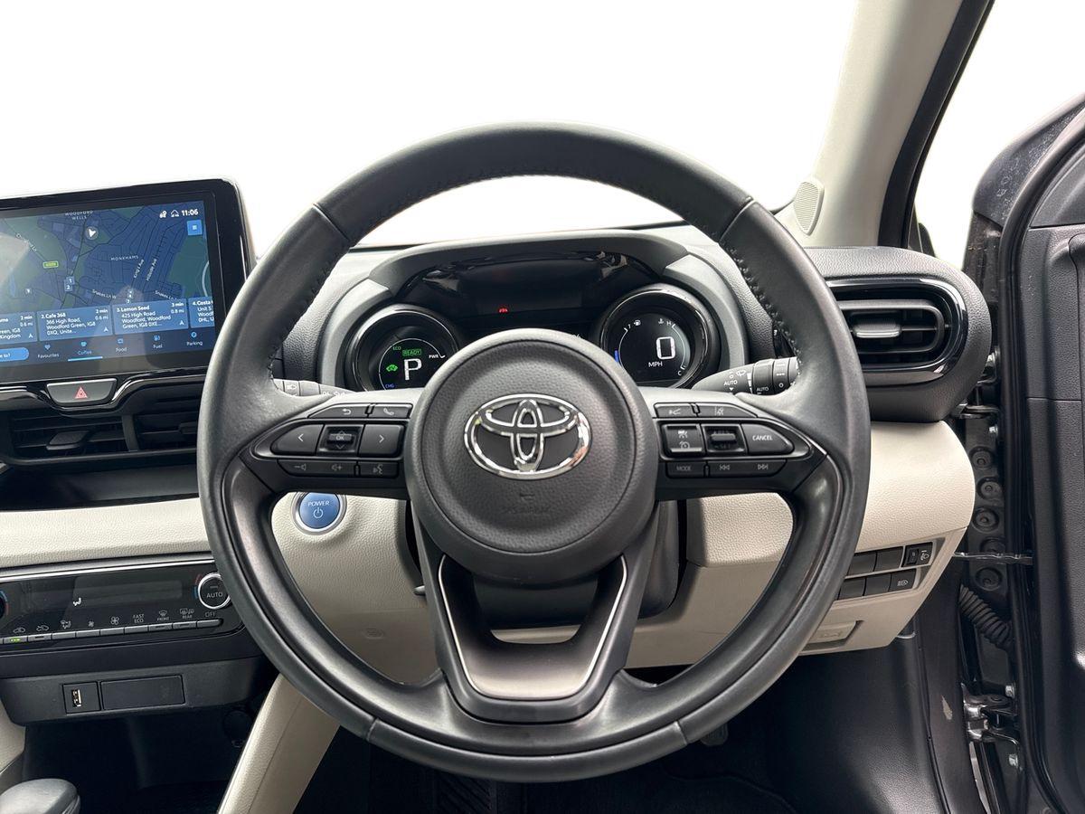 Used Toyota Yaris 2023 for sale - 78170086: Photo 15