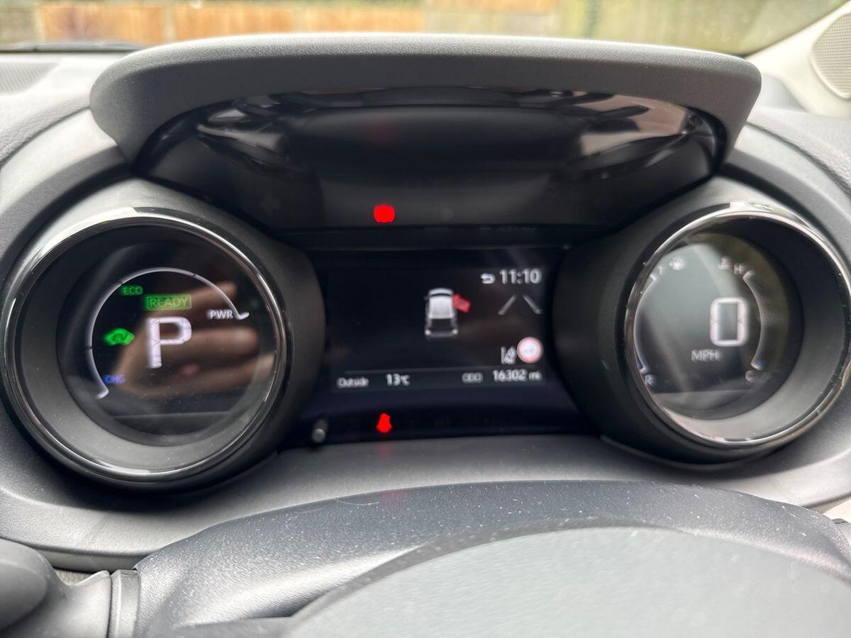 Used Toyota Yaris 2023 for sale - 78170086: Photo 16