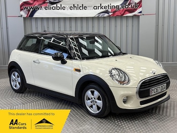 Used MINI Hatch 2017 for sale - 79452374: Photo