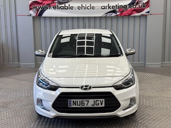 Used Hyundai i20 2017 for sale - 79601086: Photo