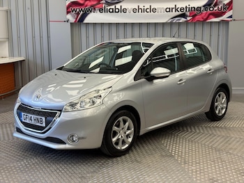 Used Peugeot 208 2014 for sale - 79092968: Photo