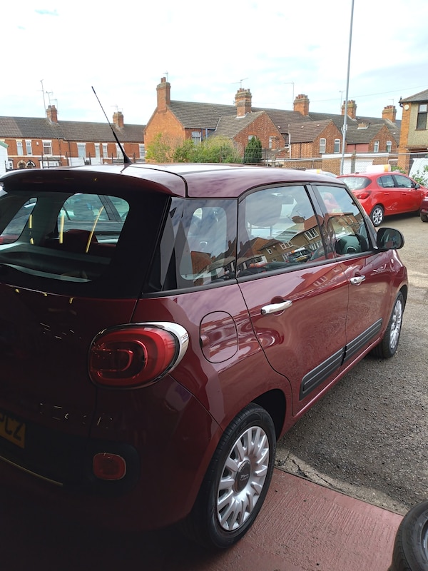 Used Fiat 500L 2013 for sale - 75381157: Photo 3