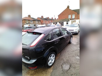 Used Ford Focus 2011 for sale - 77435348: Photo