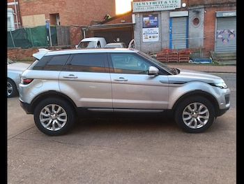 Used Land Rover Range Rover Evoque 2017 for sale - 69521352: Photo 4