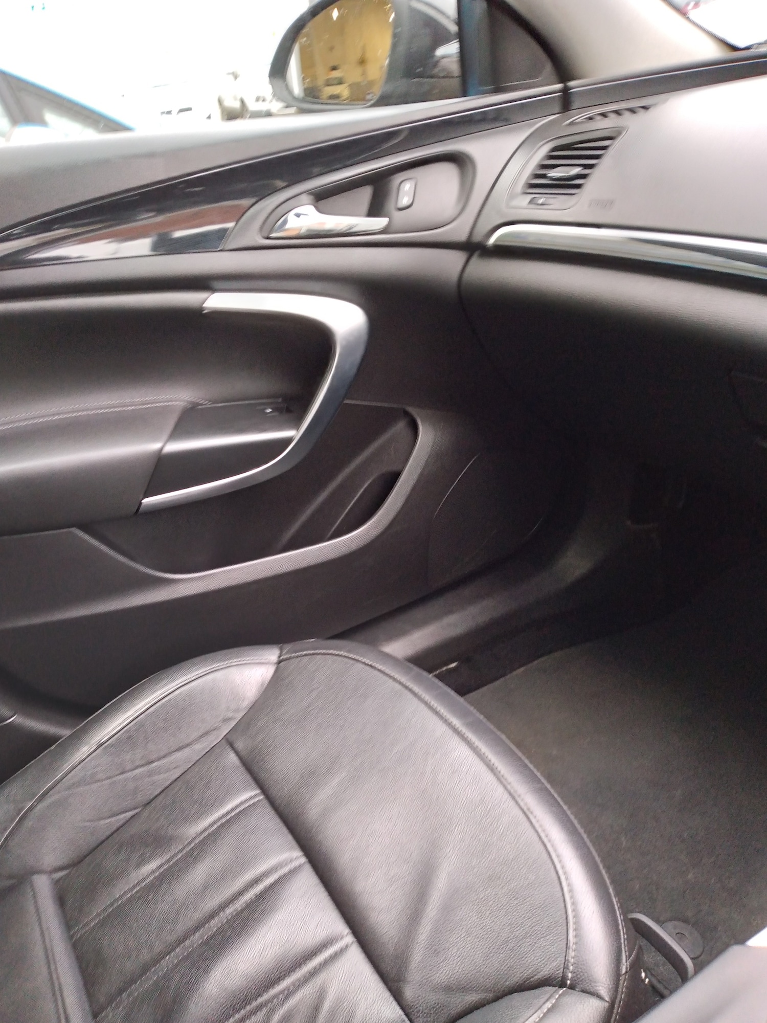 Used Vauxhall Insignia 2014 for sale - 77069354: Photo 9