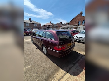 Used Mercedes-Benz E Class 2007 for sale - 79105278: Photo