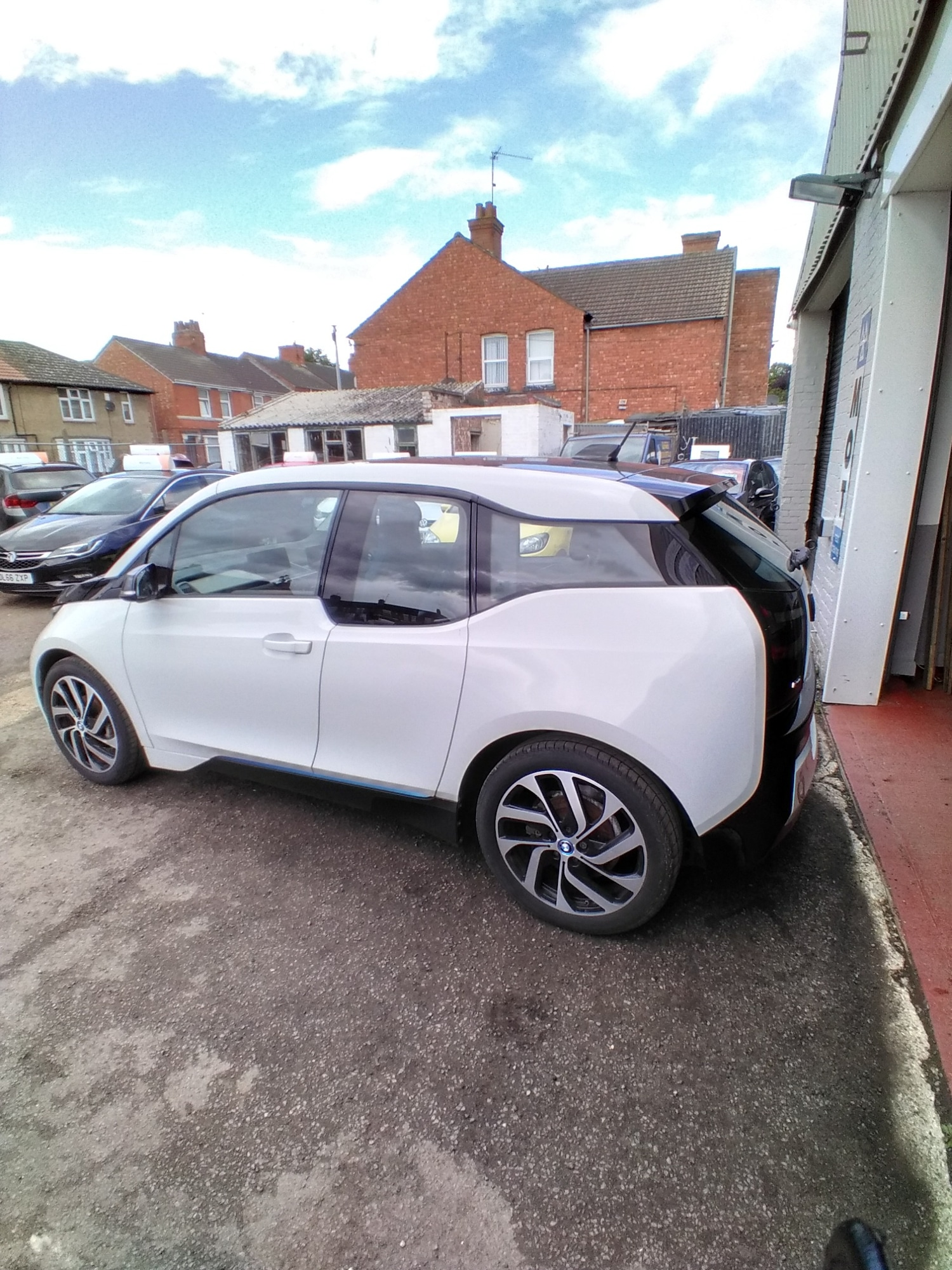 Used BMW i3 2015 for sale - 76232130: Photo 5
