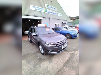 Used Volkswagen Tiguan 2011 for sale - 75679873: Photo
