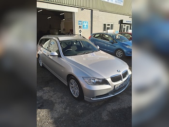 2006 (06) - 318i SE 5dr