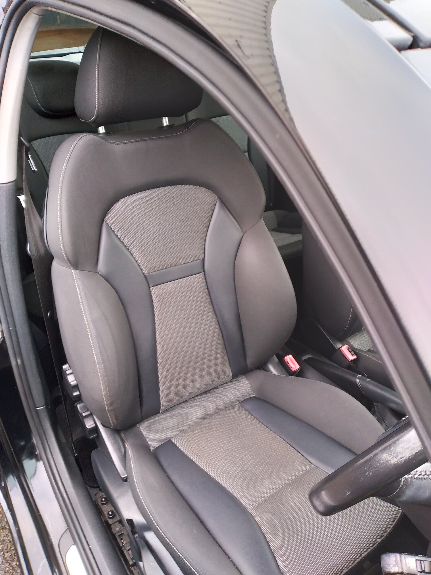 Used Audi A1 2012 for sale - 77435320: Photo 9