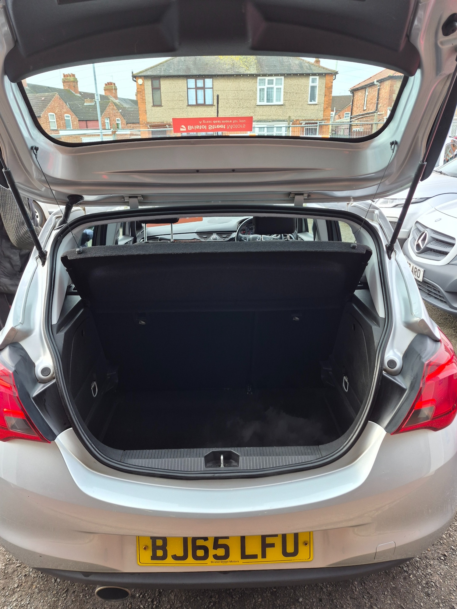 Used Vauxhall Corsa 2015 for sale - 77637009: Photo 10