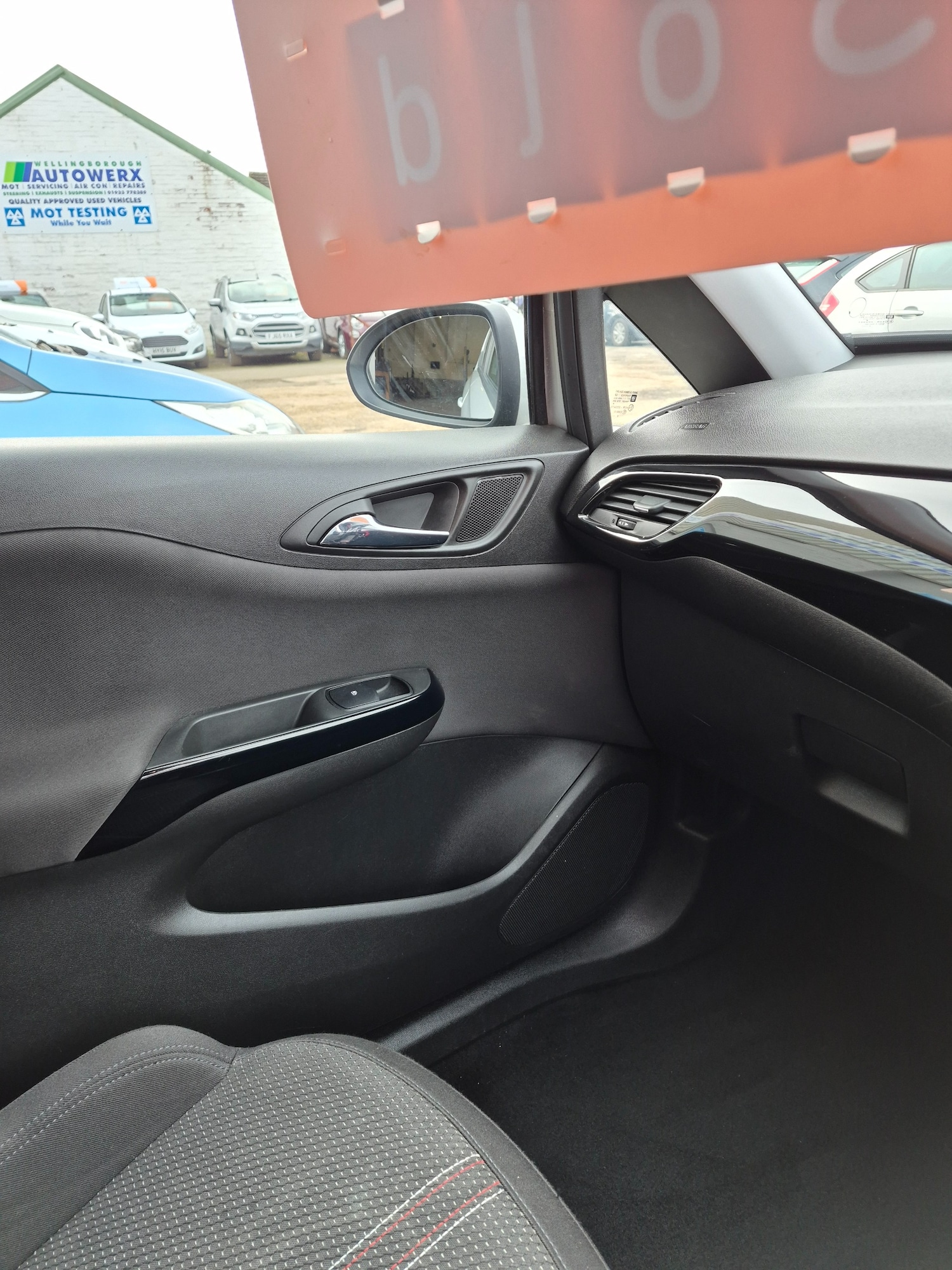 Used Vauxhall Corsa 2015 for sale - 77637009: Photo 14