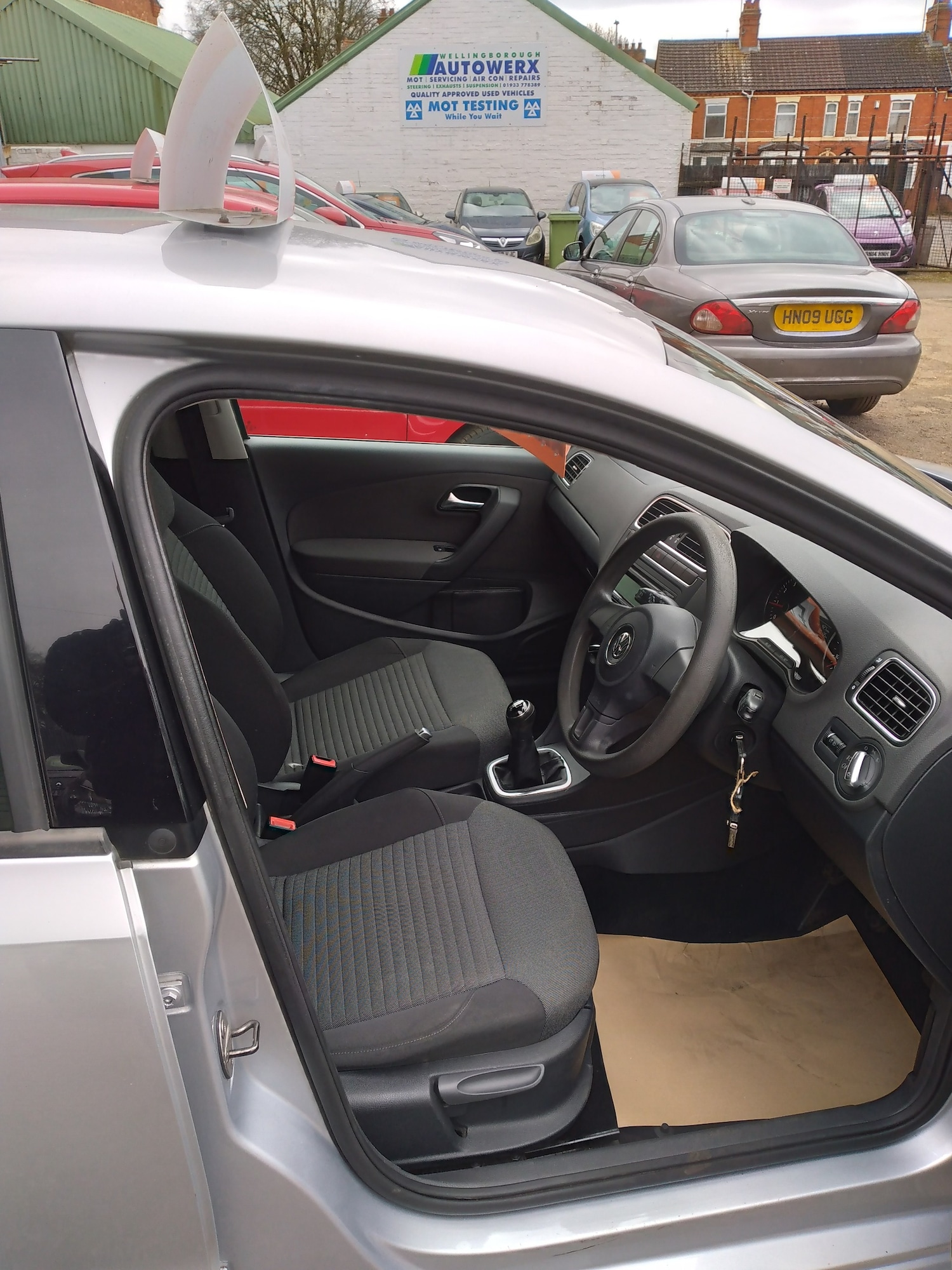 Used Volkswagen Polo 2011 for sale - 76577736: Photo 11