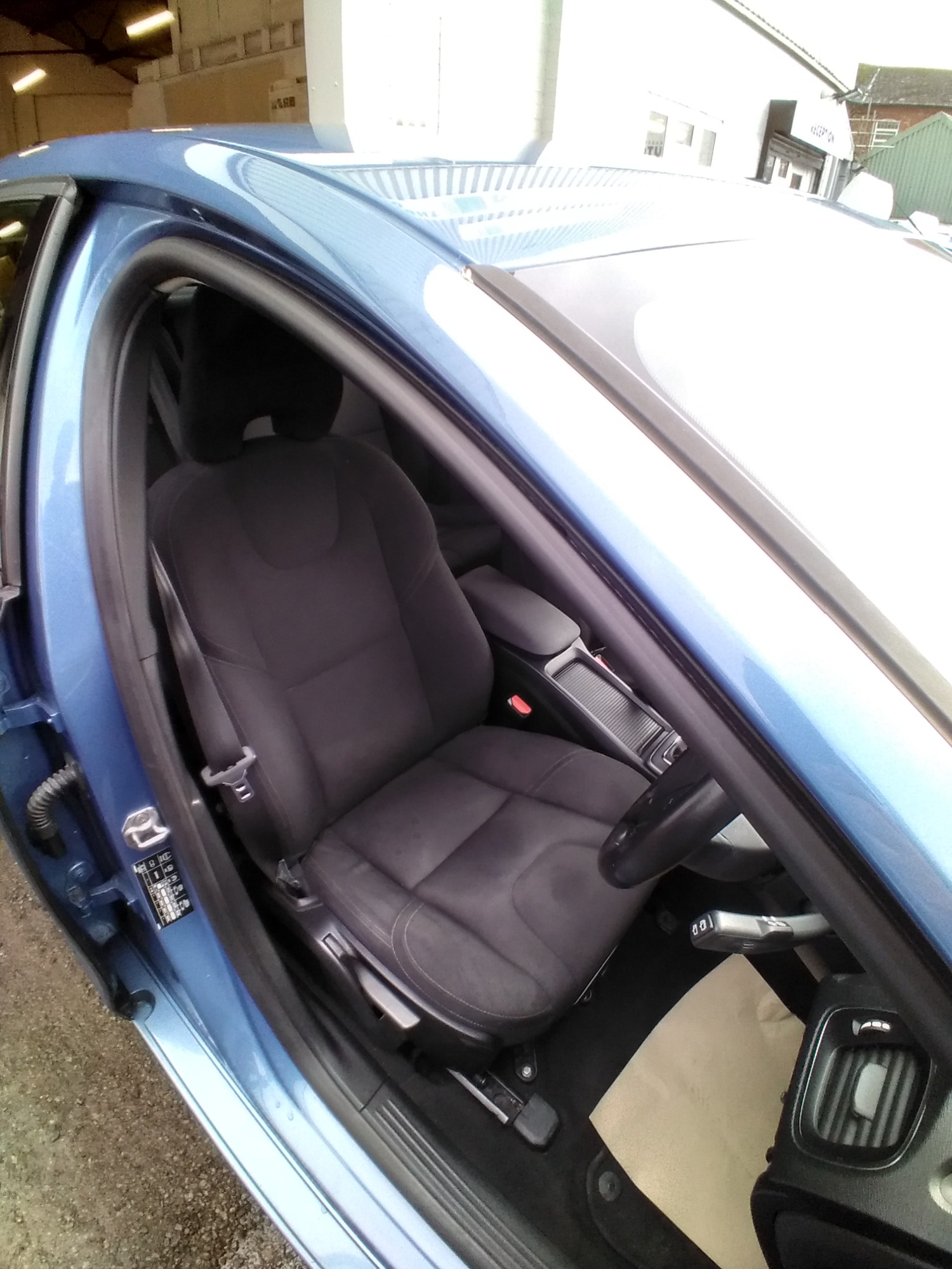 Used Volvo V40 2016 for sale - 77434692: Photo 9