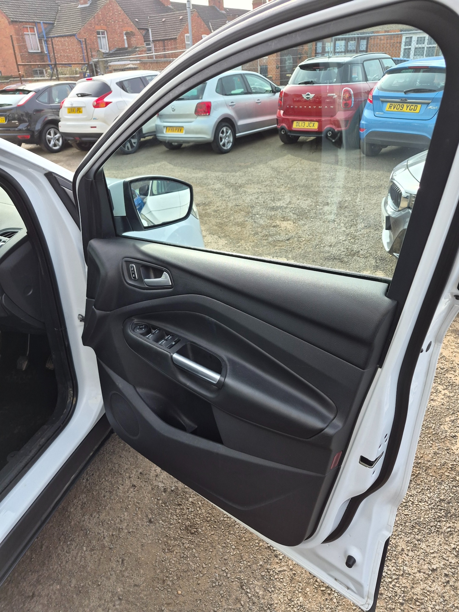 Used Ford Kuga 2015 for sale - 77981749: Photo 10