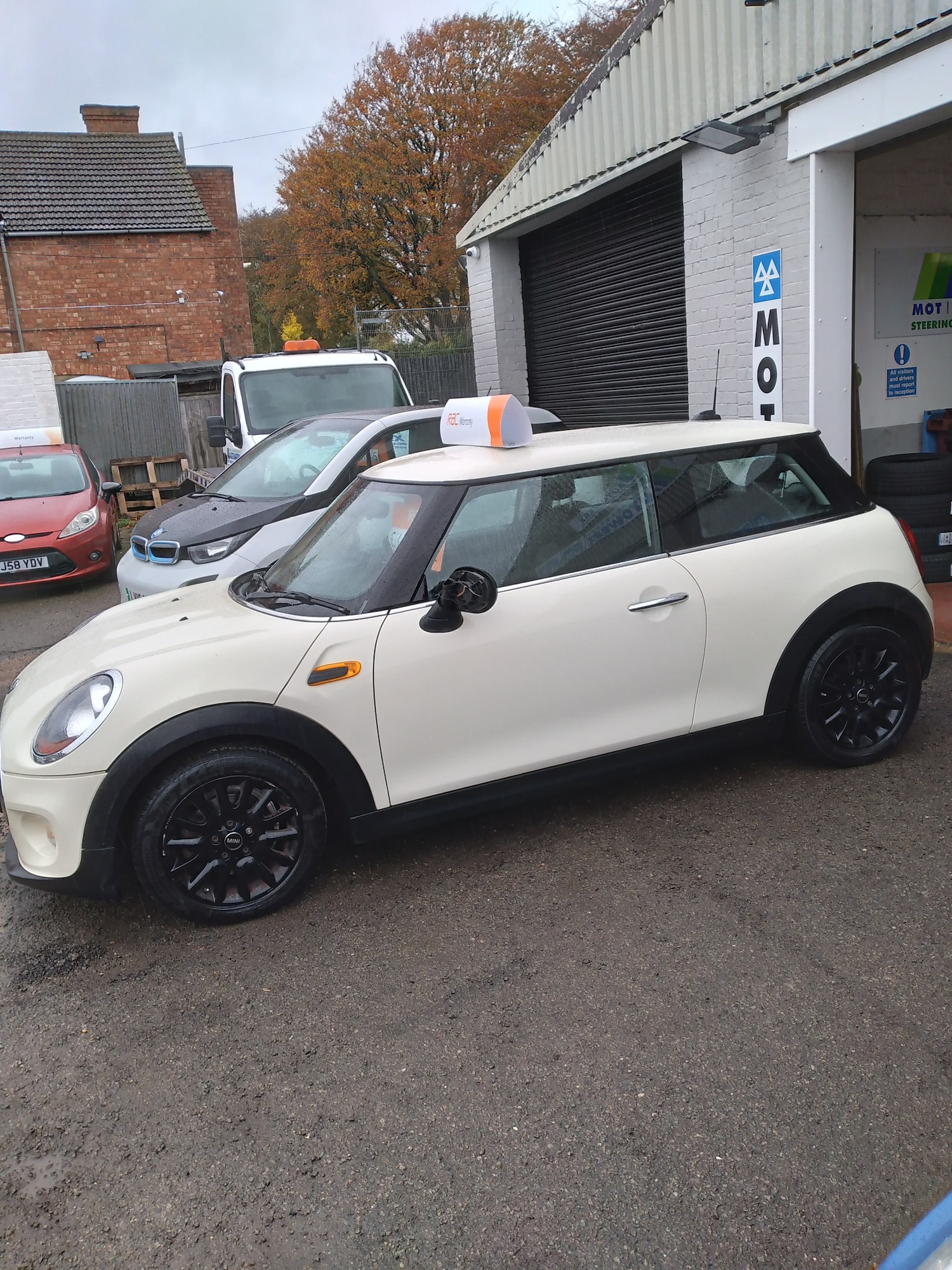 Used MINI Hatch 2014 for sale - 76404517: Photo 5