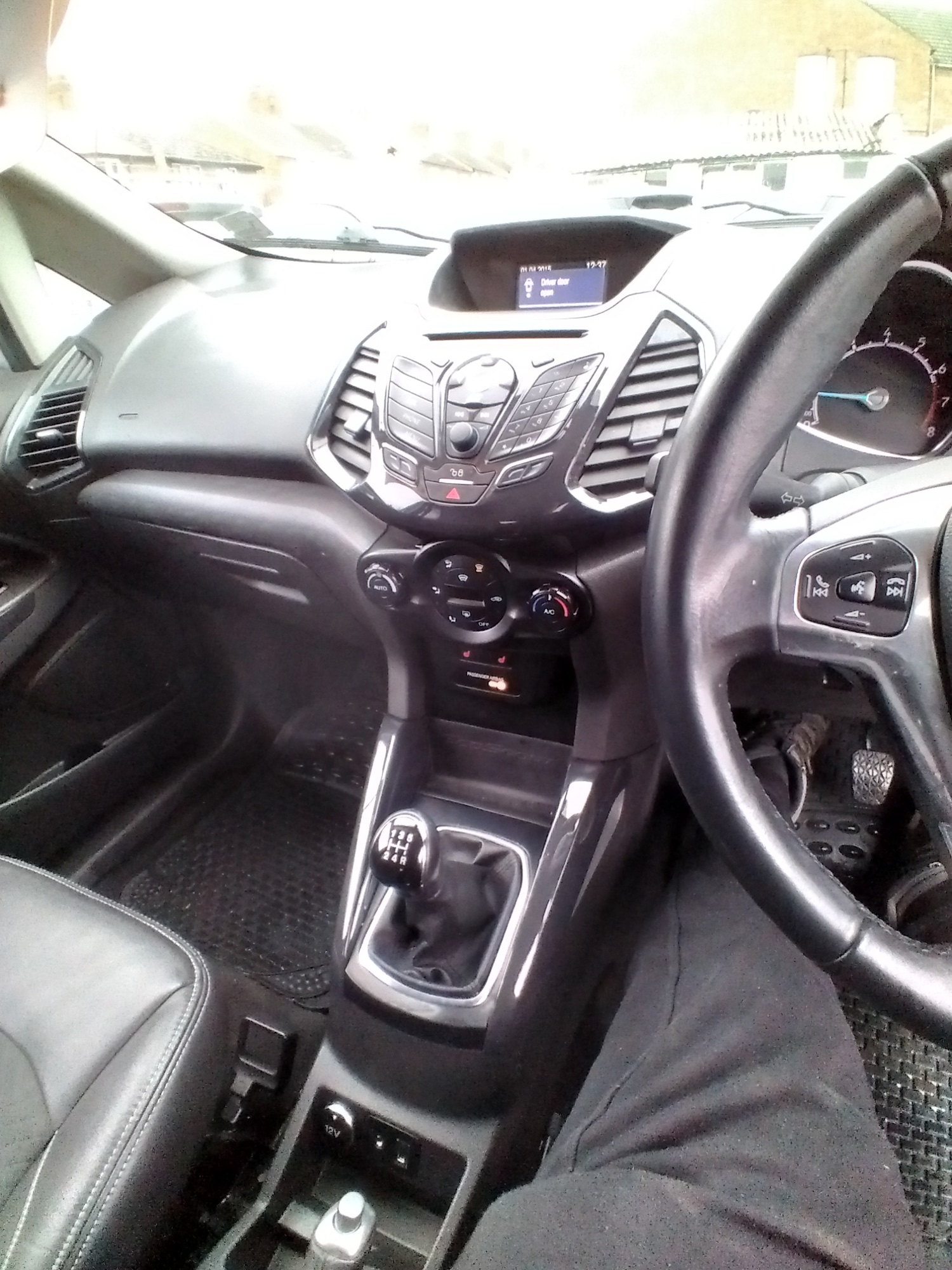 Used Ford Ecosport 2015 for sale - 77069140: Photo 10