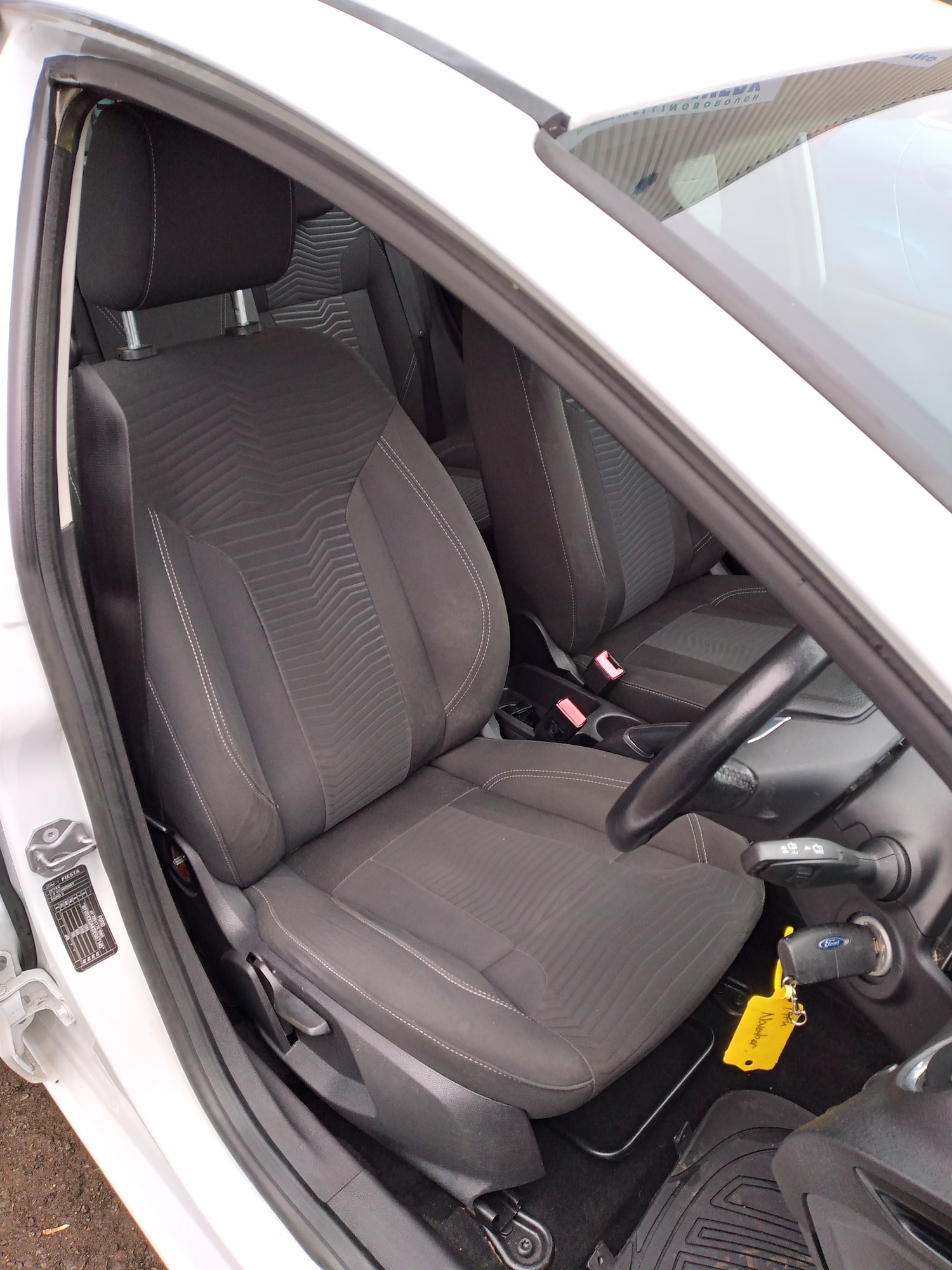 Used Ford Fiesta 2015 for sale - 77069121: Photo 13