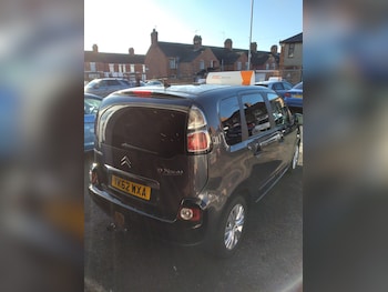 Used Citroen C3 Picasso 2012 for sale - 76792401: Photo