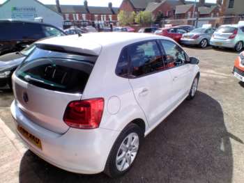 Used Volkswagen Polo 2014 for sale - 74318404: Photo
