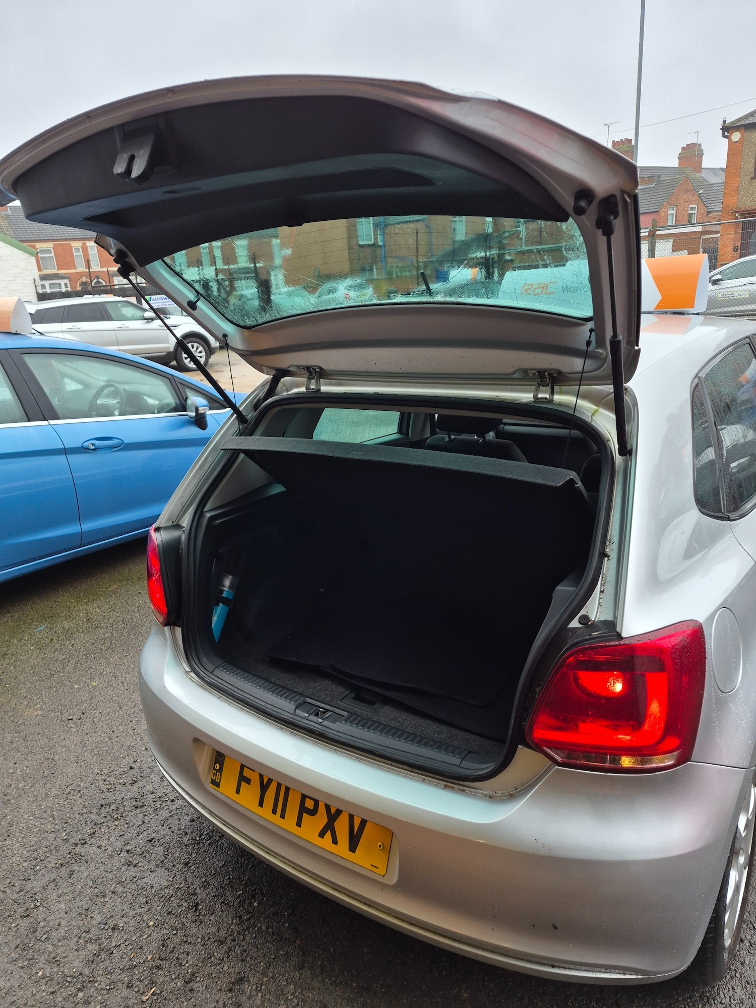 Used Volkswagen Polo 2011 for sale - 77636961: Photo 10