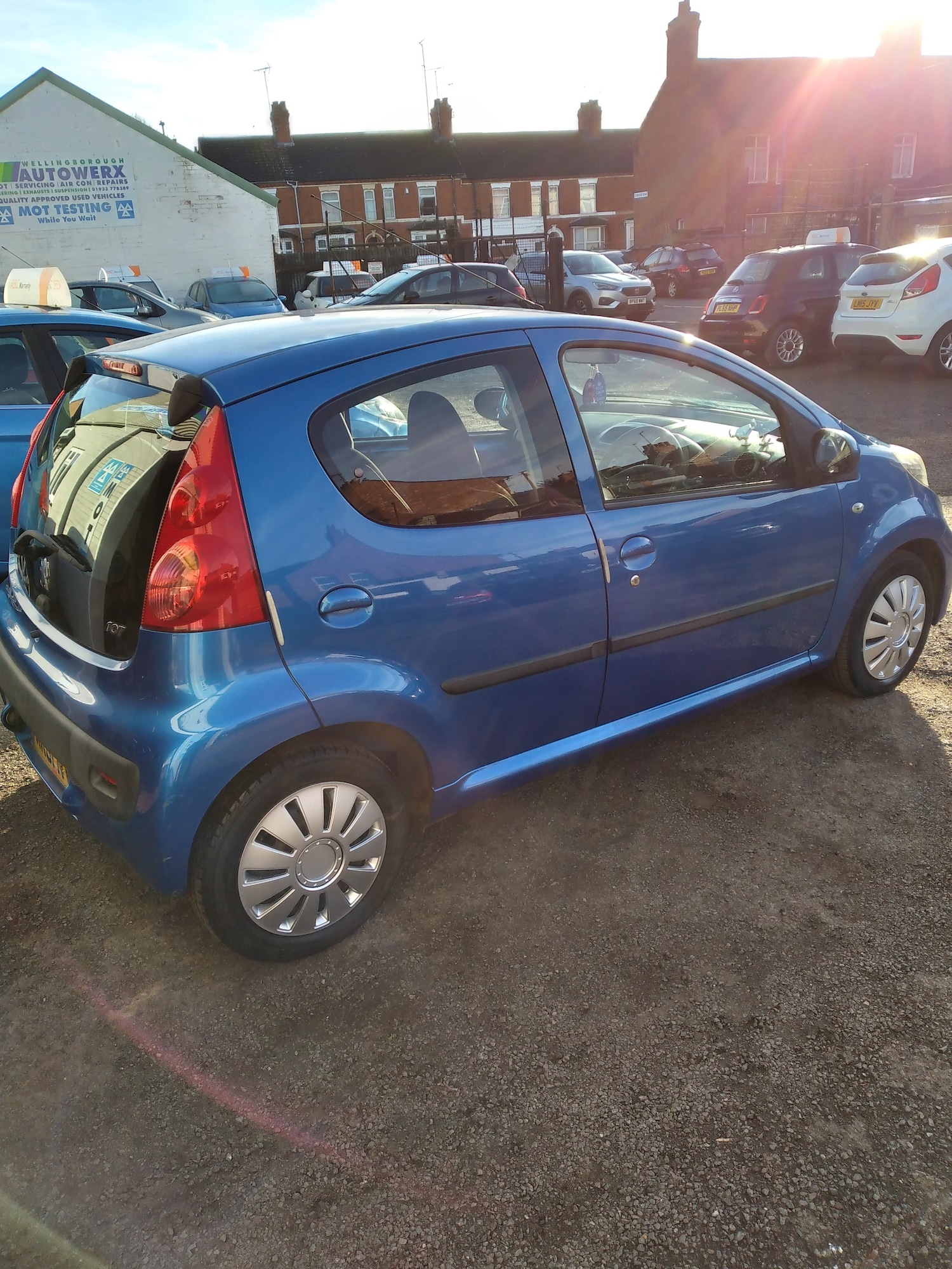 Used Peugeot 107 2011 for sale - 76722420: Photo 3