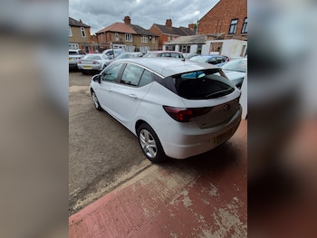 Used Vauxhall Astra 2015 for sale - 78499648: Photo